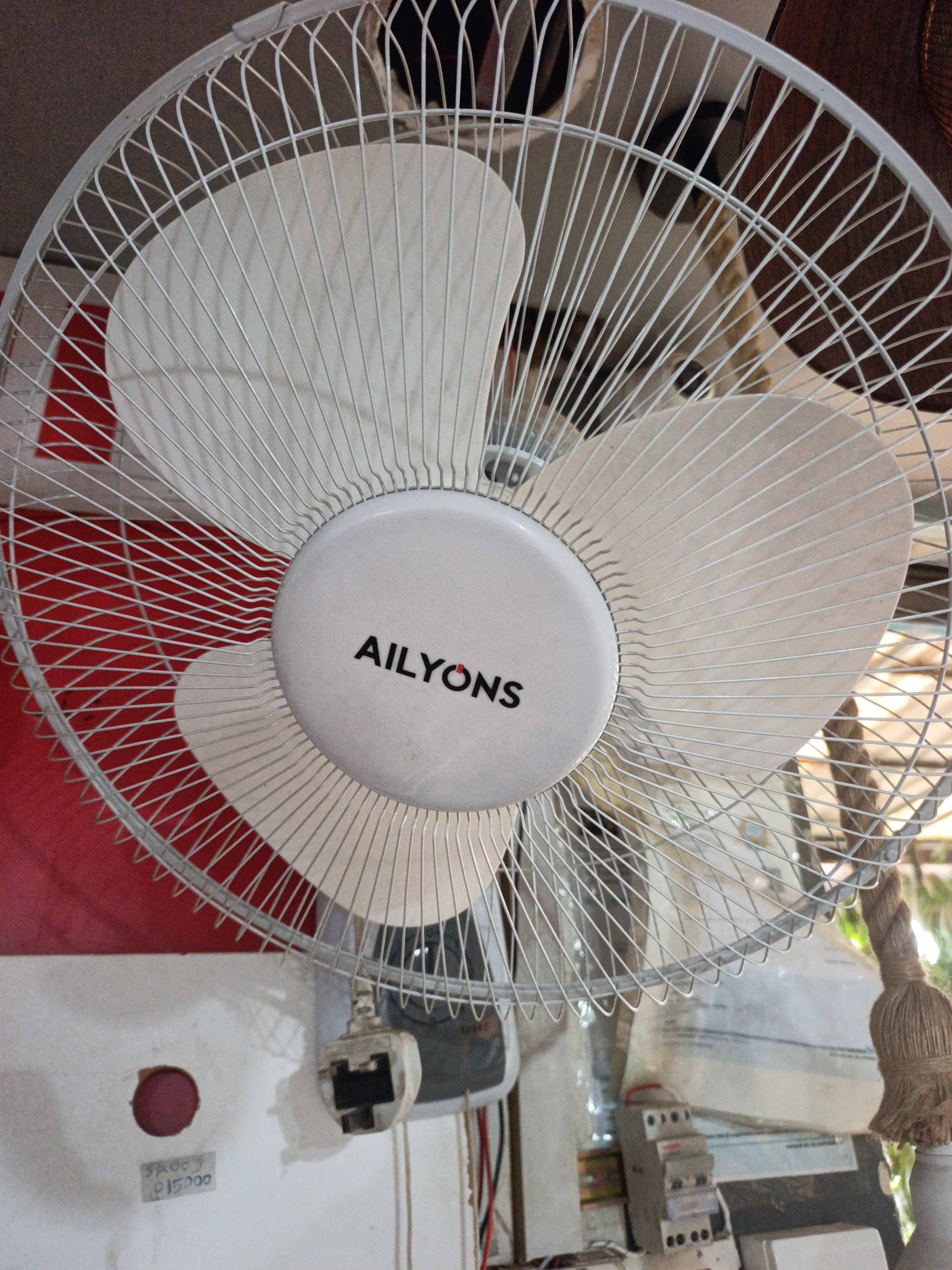 AILYONS Electric Fan